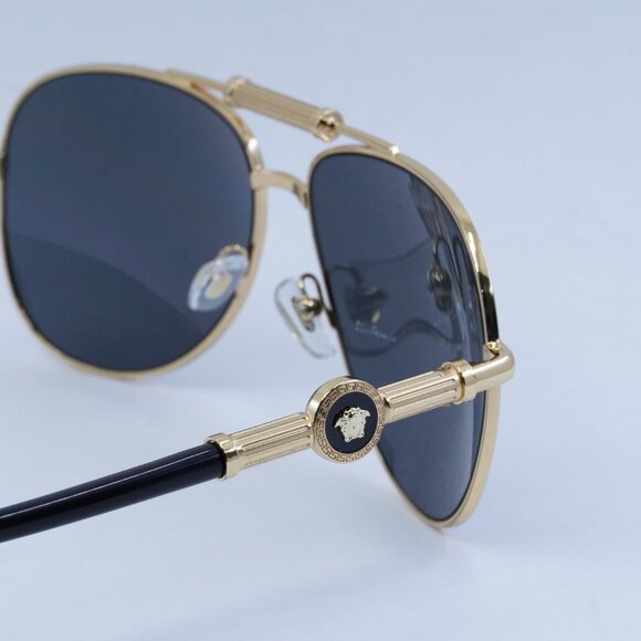 💯 NEW VERSACE VE2236 100287 GOLD/DARK GREY SUNGLASSES - Picture 4 of 10